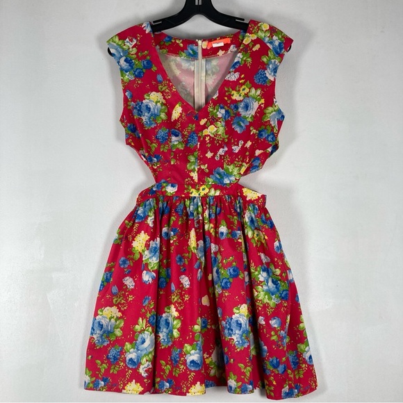 Banjul Dresses & Skirts - Banjul Dress Women S Sleeveles Cut Out Round Neck Floral Strech Multicolored